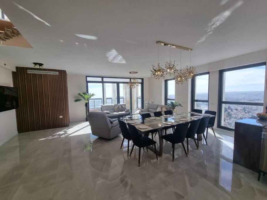 Jtower Royal Suites - The Penthouse - Alefimmoed Єрусалим Екстер'єр фото