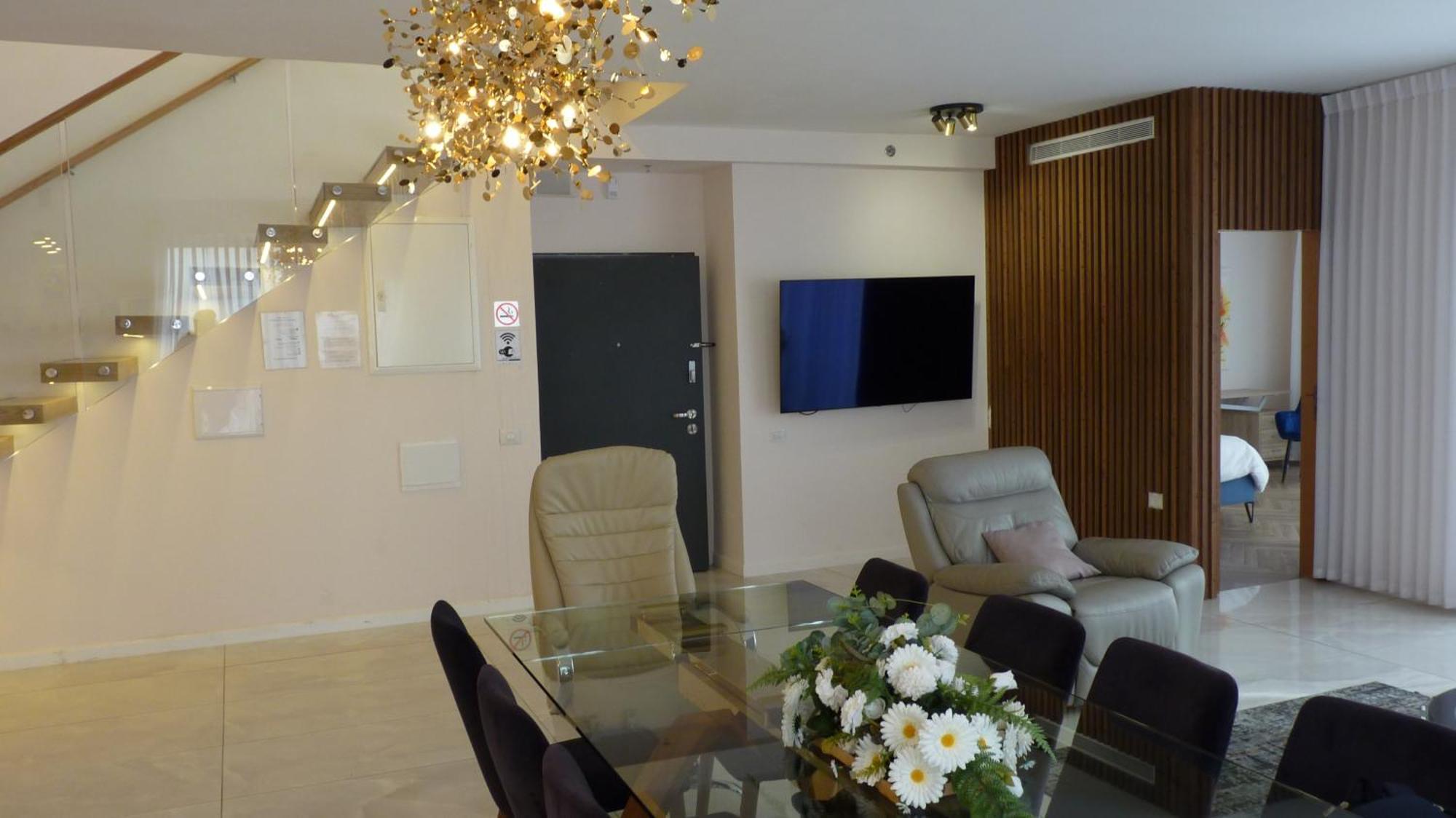Jtower Royal Suites - The Penthouse - Alefimmoed Єрусалим Екстер'єр фото